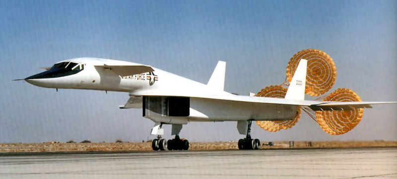 Illustration for article titled This may be the coolest, most futuristic bomber ever built